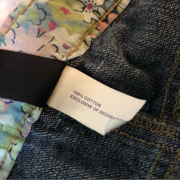 Baby GAP Denim Skirt with Farm Theme patches - Picture 10 of 10